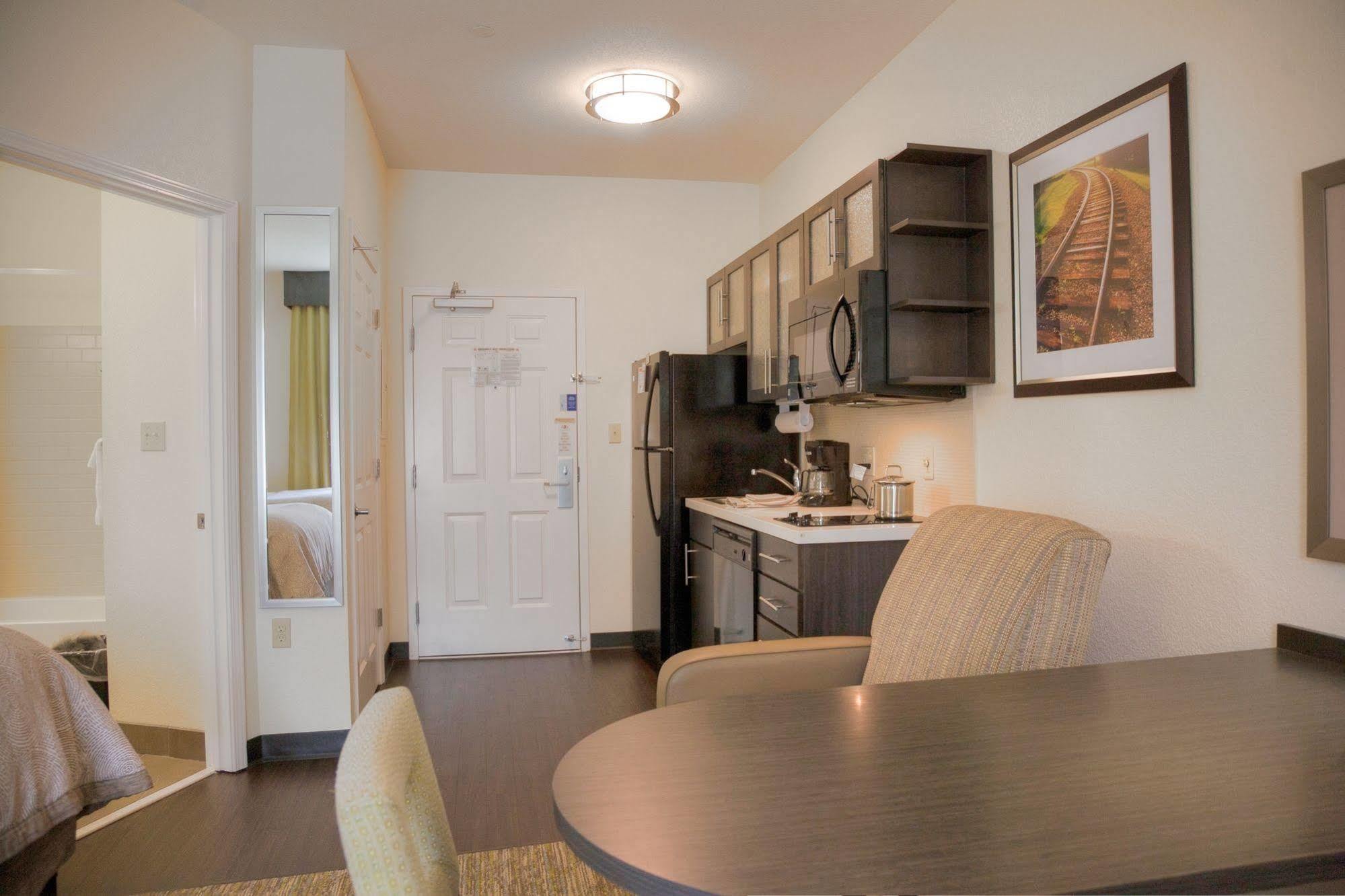 Candlewood Suites Alexandria By Ihg Kültér fotó